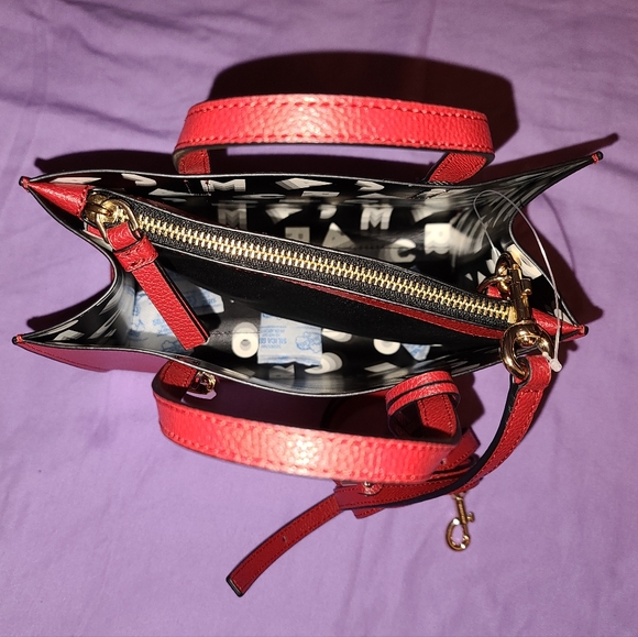 Marc Jacobs Crossbody - Picture 8 of 17